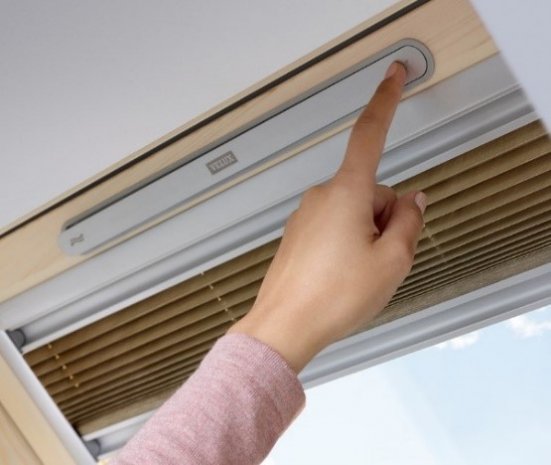 Мансардное окно Velux Стандарт+ GZR 3061B Двухкамерное